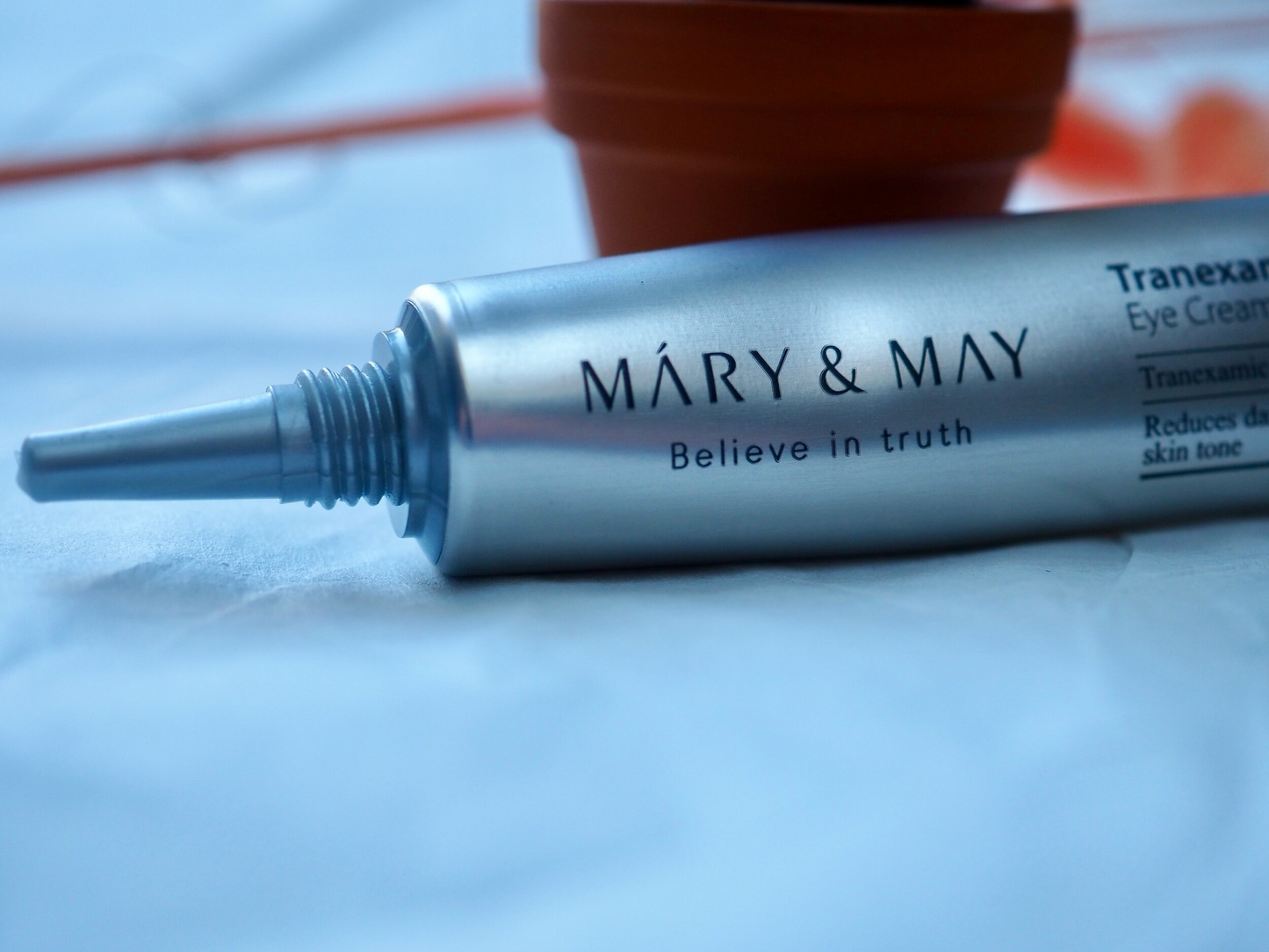 Mary & May Tranexamic Acid + Glutathione Eye Serum (12g)